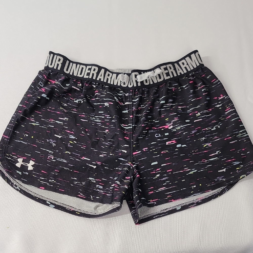 Under Armour Kids Black Patterned Shorts